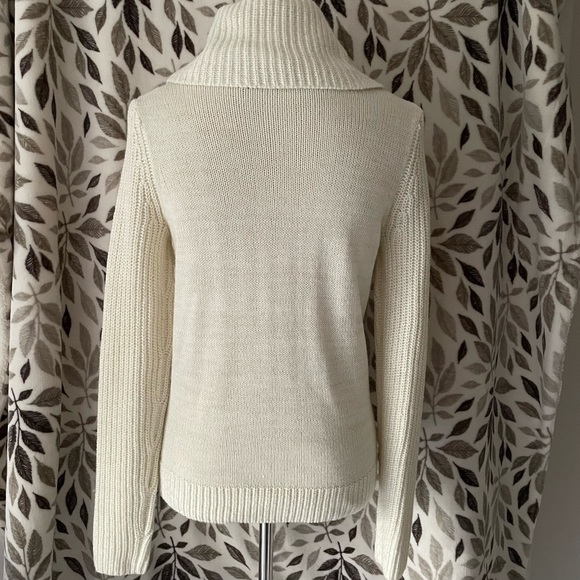 Faded Glory Women’s Cream and Gold Shimmer Cowl-neck Knit Sweater Size Small - Picture 2 of 3